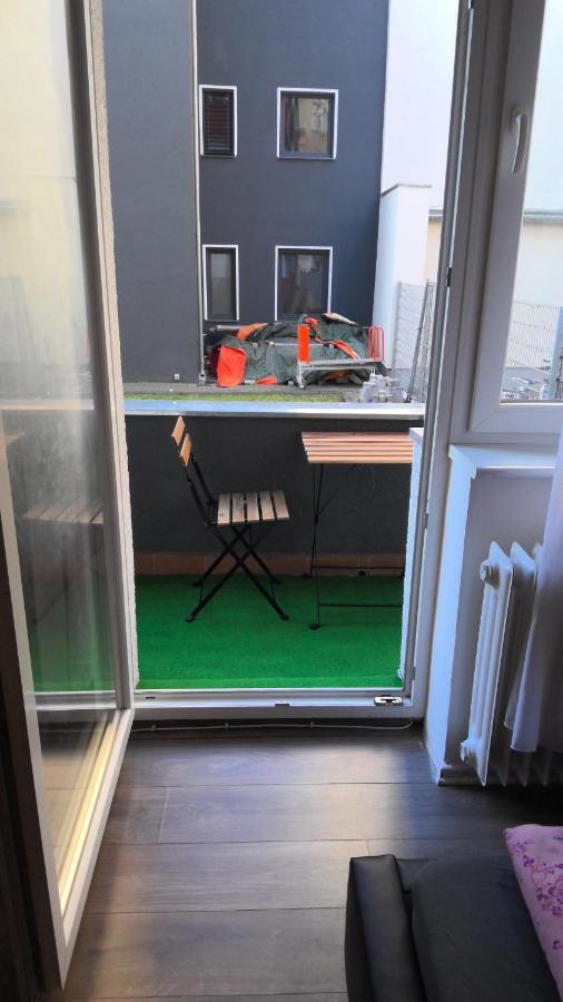 Berlin Pur - Wohnung Fuer Bis Zu 12 Personen Exterior foto