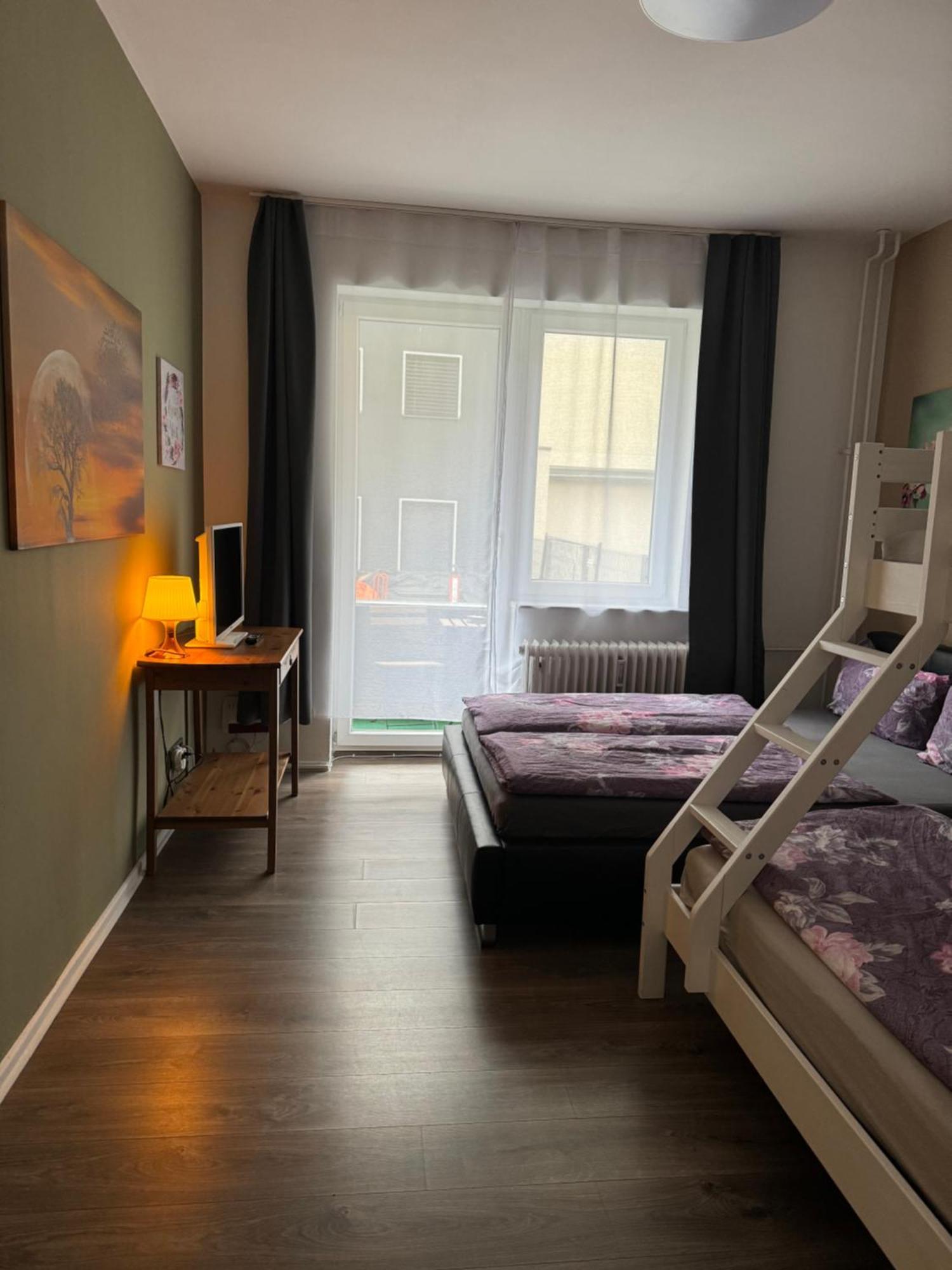 Berlin Pur - Wohnung Fuer Bis Zu 12 Personen Exterior foto